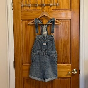 Levi’s Shortalls Size XS